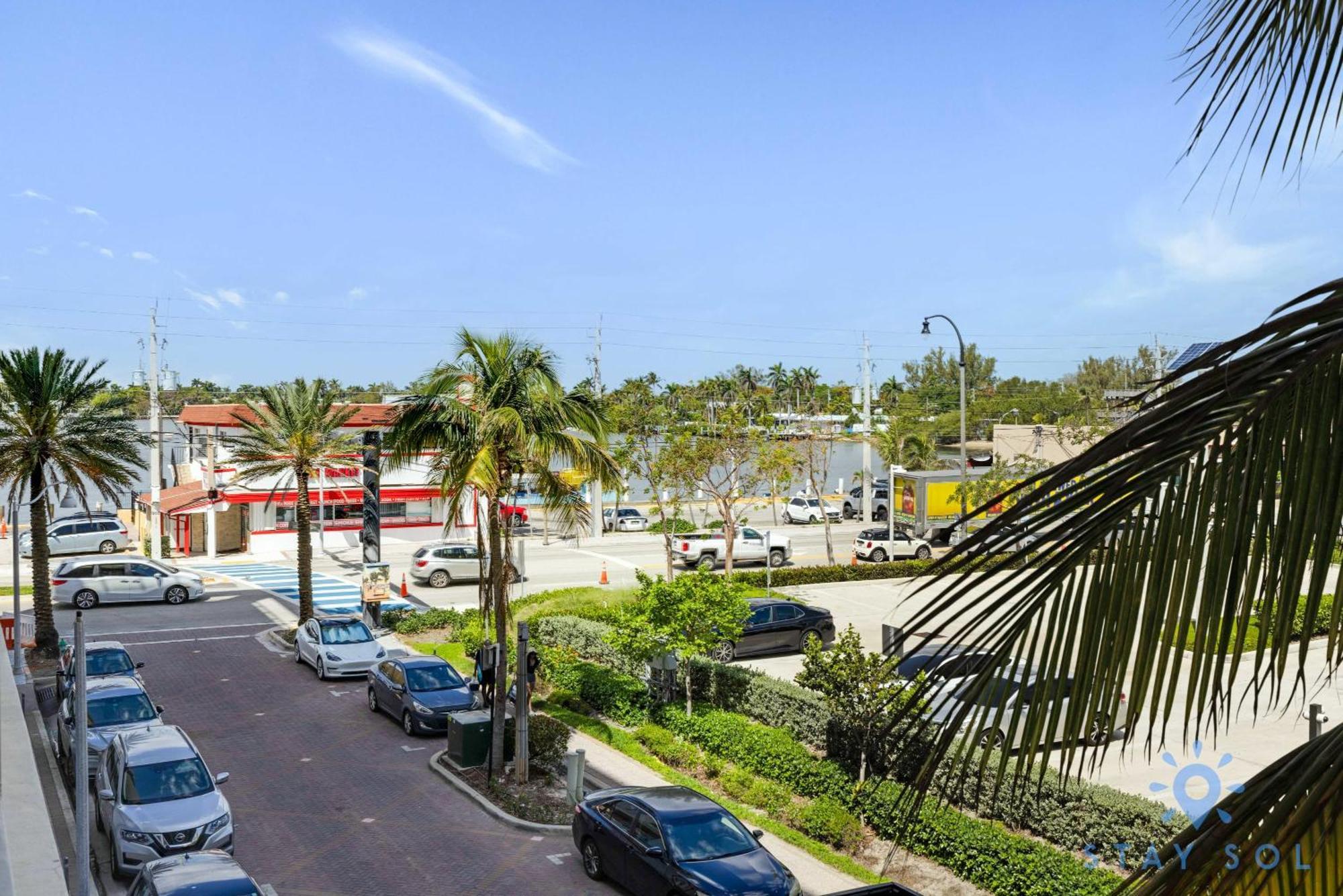 Rooftop Pool - Hollywood Beach Boardwalk Exterior photo